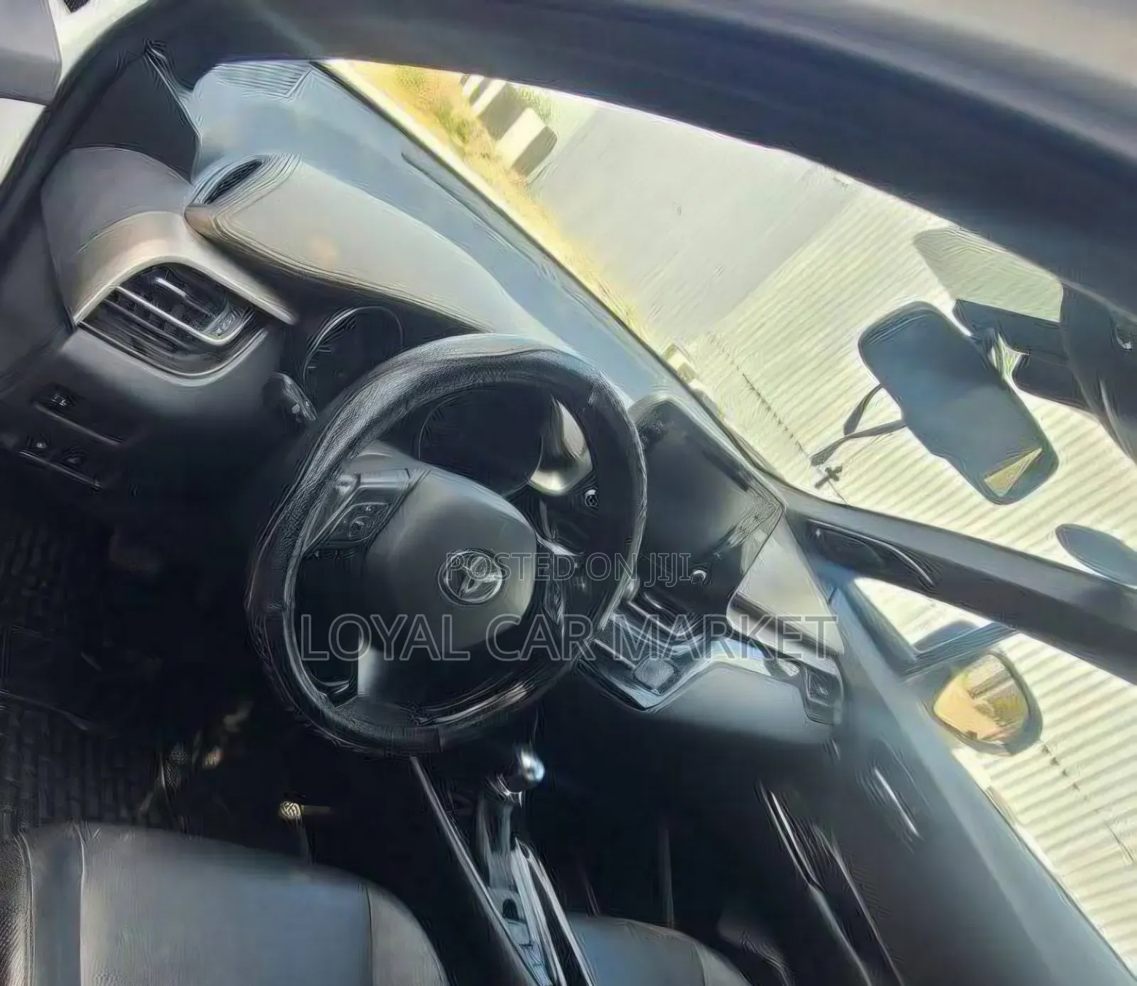 Toyota C-HR 2022 White