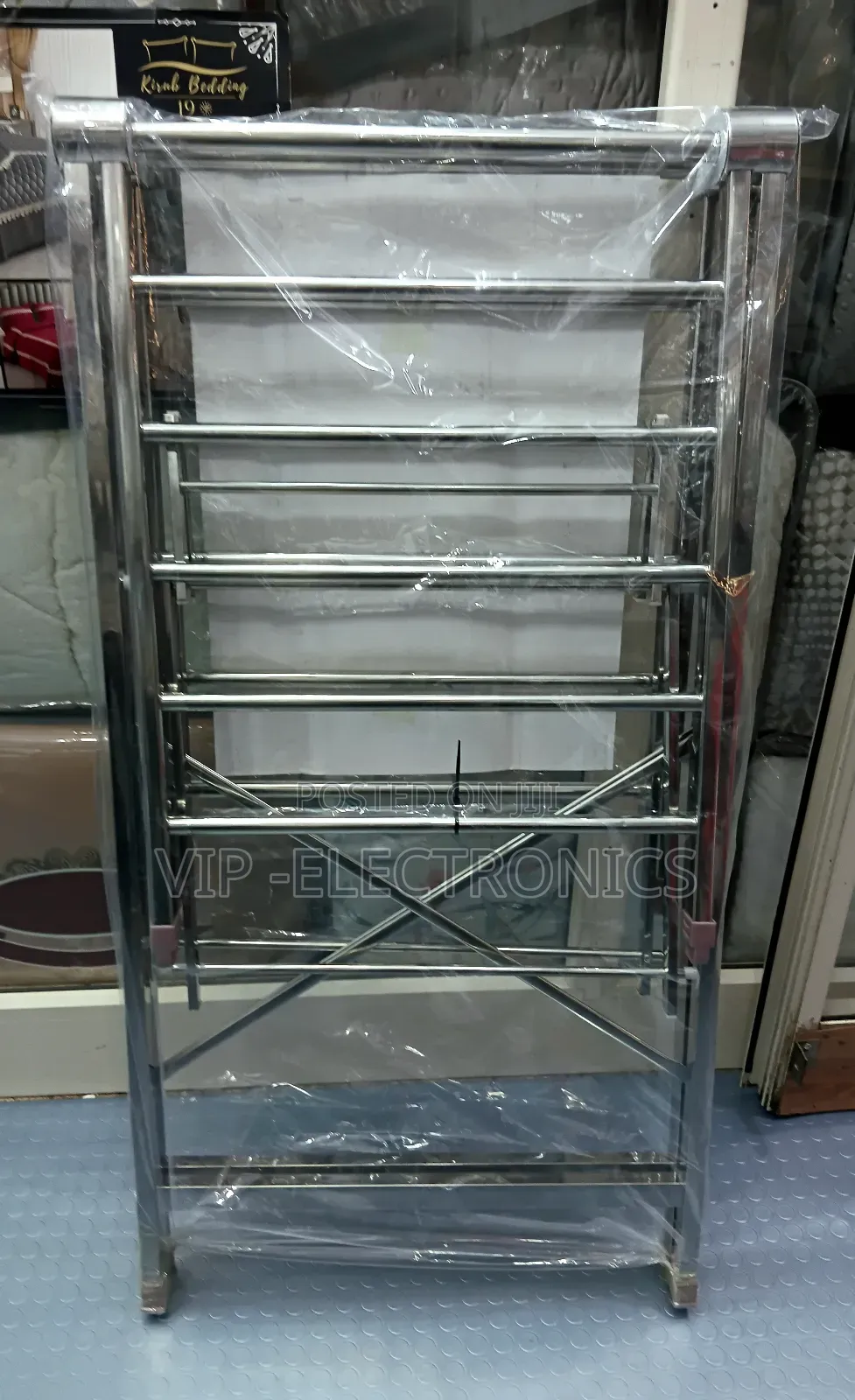 Clothes Hanger Fold Space Deying