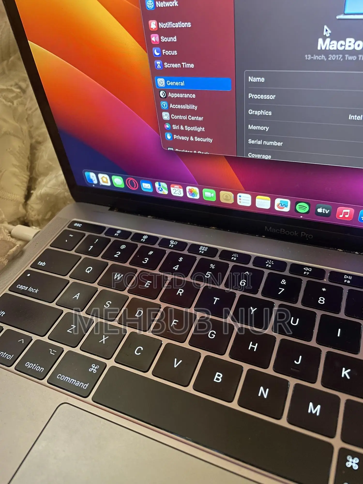 New Laptop Apple MacBook Pro 2017 16GB Intel Core I5 SSHD+SSD 128GB