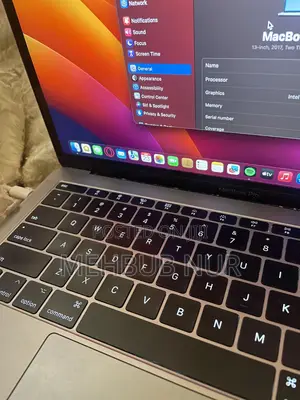 New Laptop Apple MacBook Pro 2017 16GB Intel Core I5 SSHD+SSD 128GB