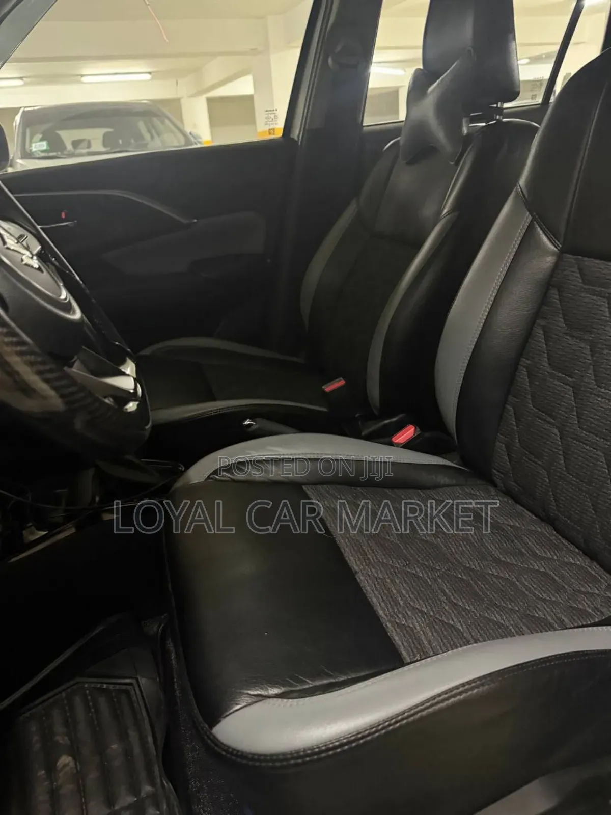 Suzuki Swift 2024 Gray