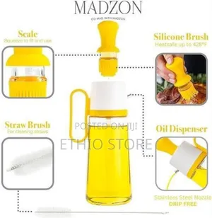 Intergrated Brushing and Pouring Seasoning Bottle