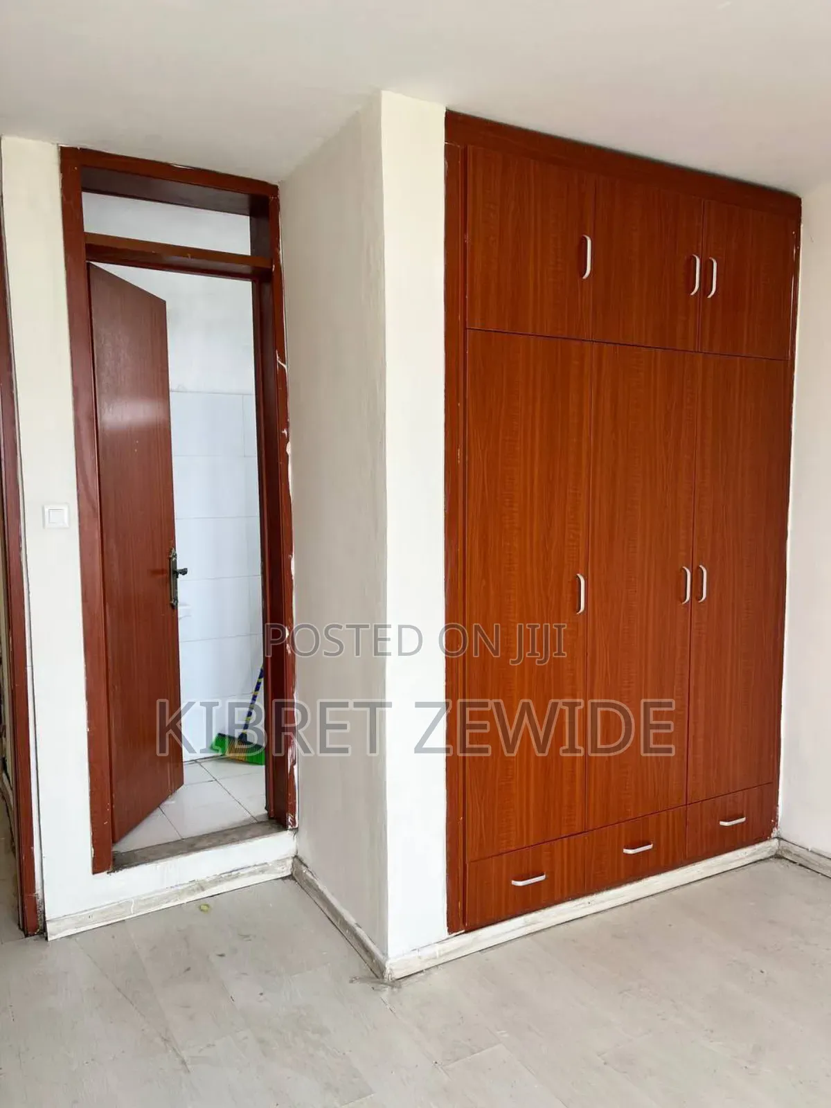 Furnished 2bdrm Apartment in Abrham, Yeka for sale