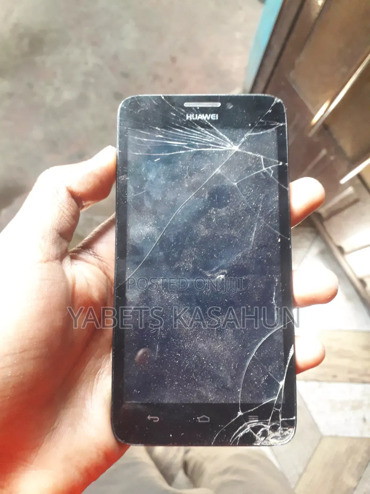 Huawei Y6 16 GB White