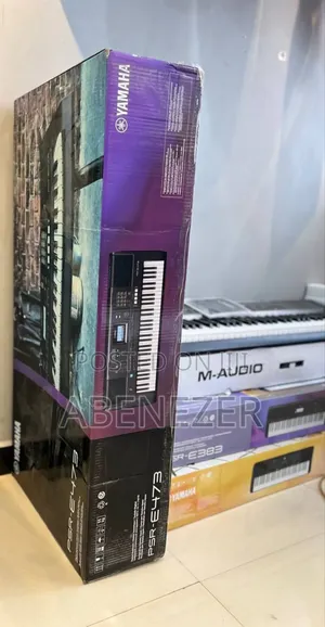 Yamaha PSR E473 Keyboard