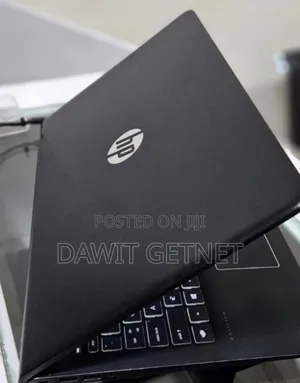 New Laptop HP Pavilion 15 16GB Intel Core I7 SSD 256GB