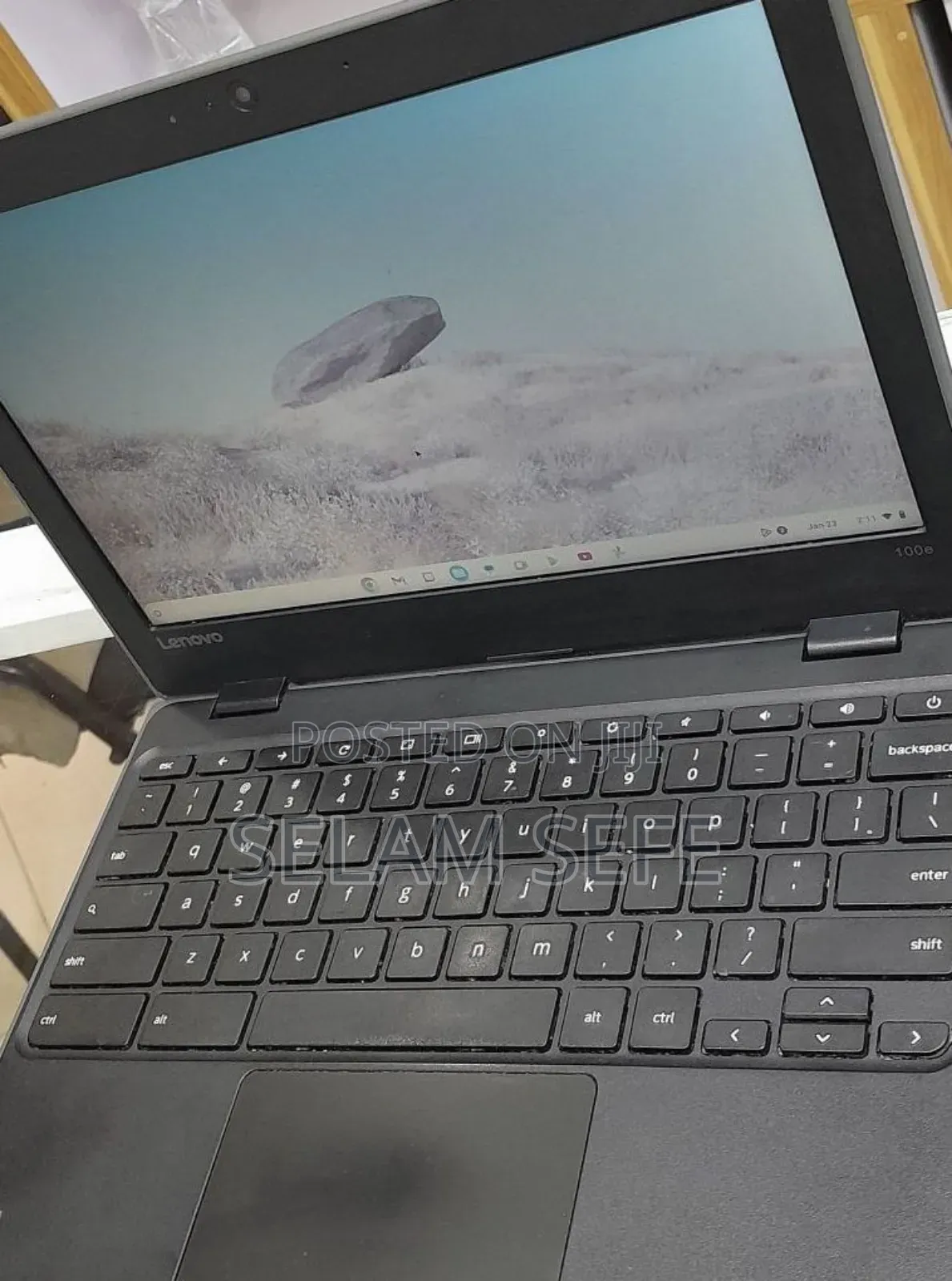 New Laptop Lenovo Chromebook C330 4GB Intel SSD 32GB