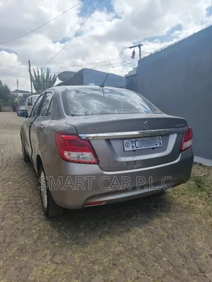 Suzuki Dzire 2023 Silver