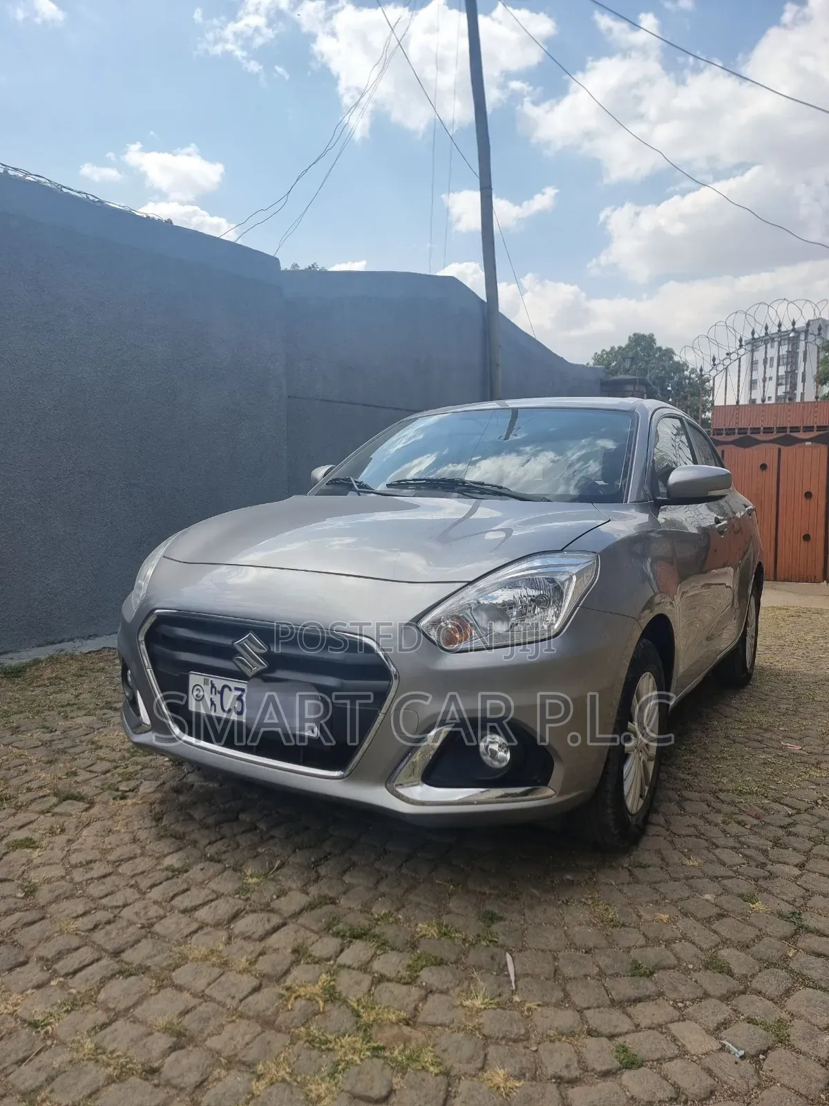 Suzuki Dzire 2023 Silver