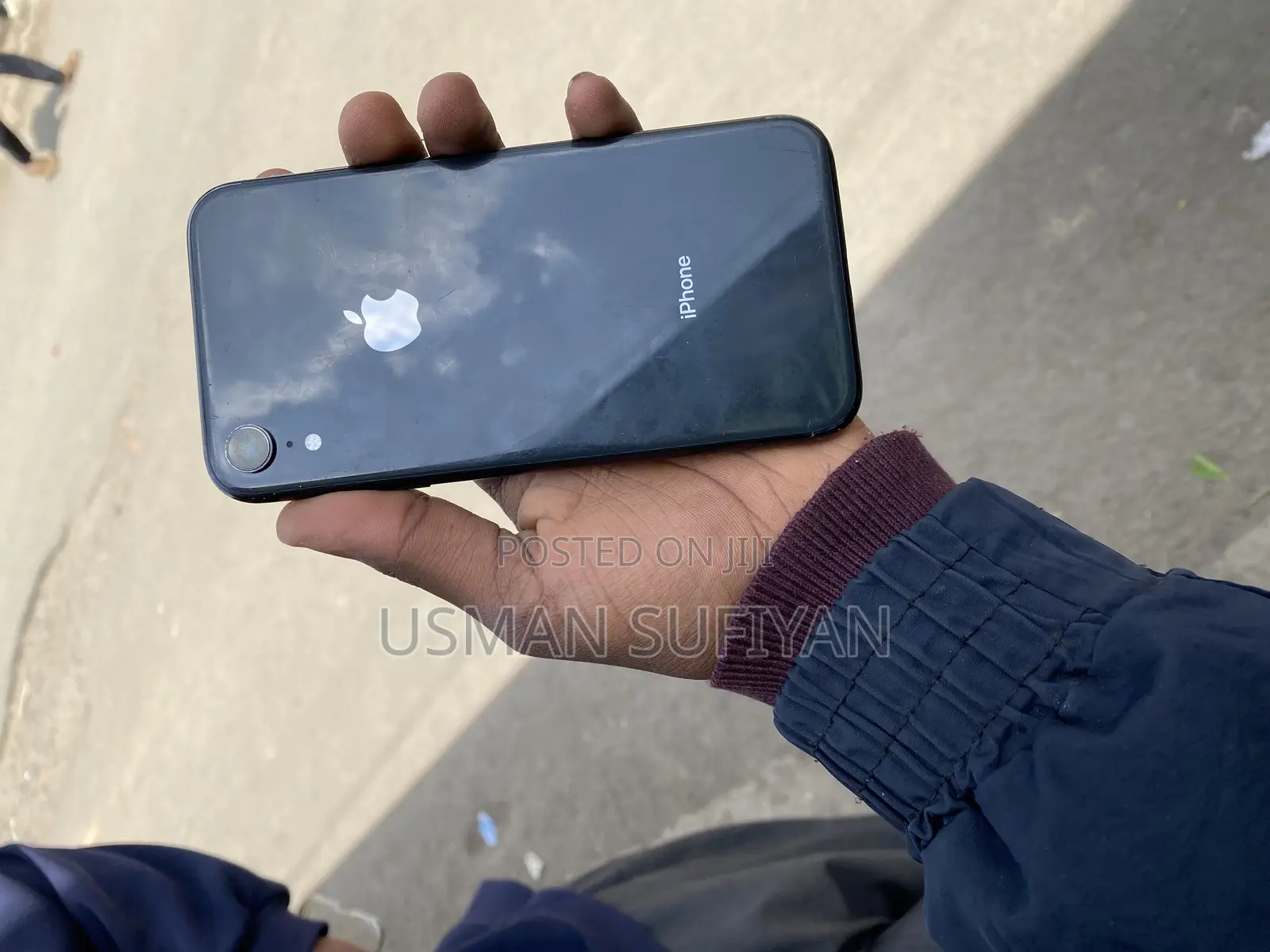 Apple XR 64 GB Black