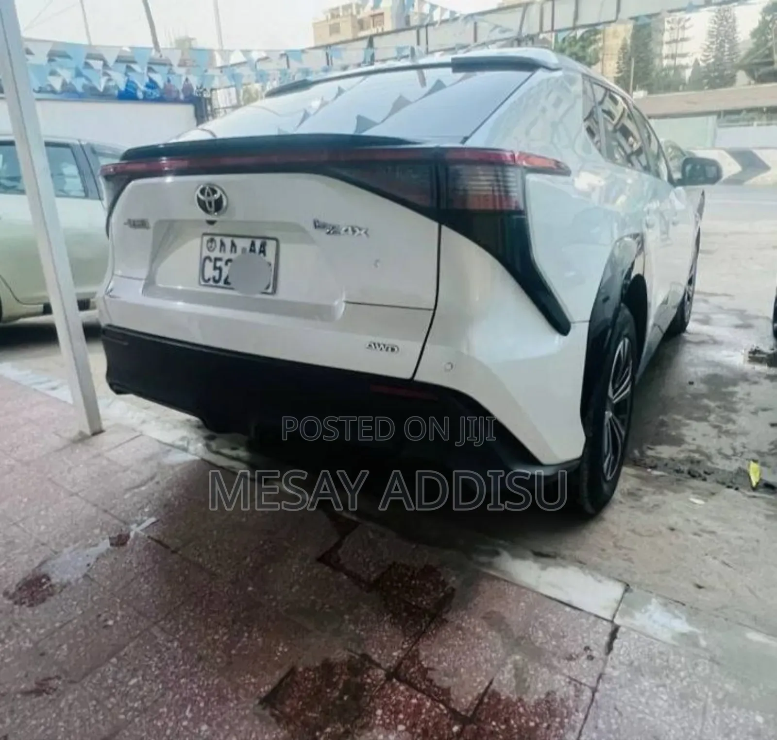 Toyota bZ4X 2023 White