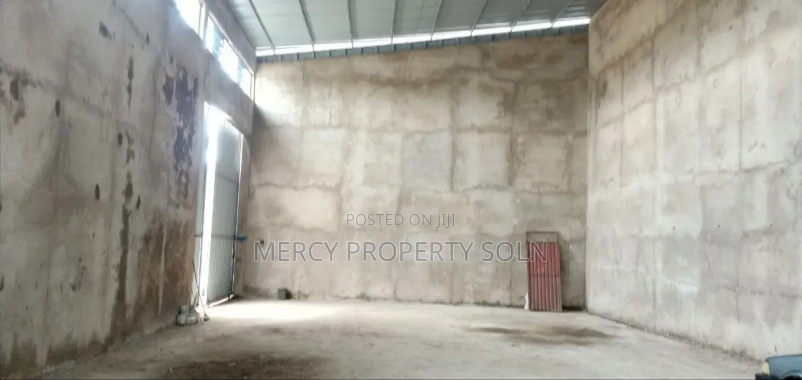 Warehouse for Rent Kera ( የሚከራይ መጋዘን ቄራ አዲስ አበባ ኤሌክትሪክ 3phase ያለው)