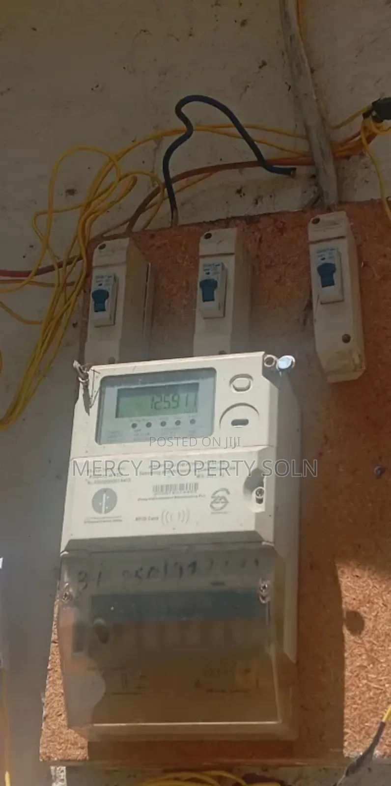 Warehouse for Rent Kera ( የሚከራይ መጋዘን ቄራ አዲስ አበባ ኤሌክትሪክ 3phase ያለው)