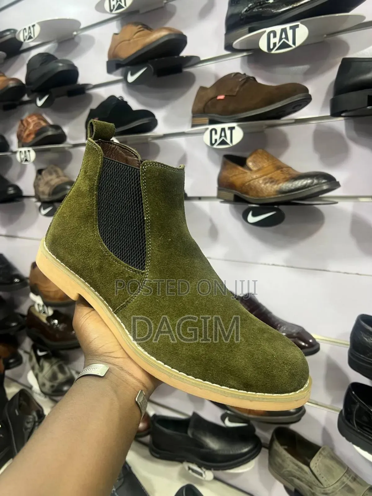 ጥራታቸውን የጠበቁ ዘመነኛ የቆዳ ጫማዎች