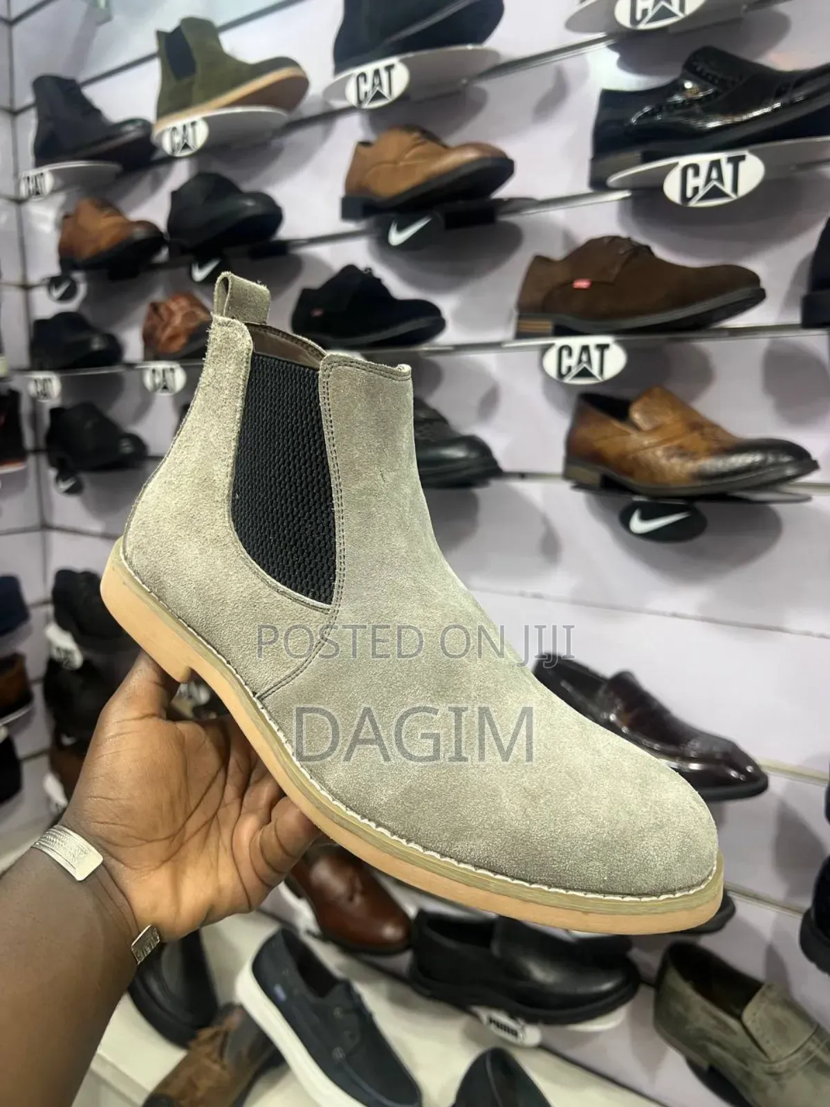 ጥራታቸውን የጠበቁ ዘመነኛ የቆዳ ጫማዎች