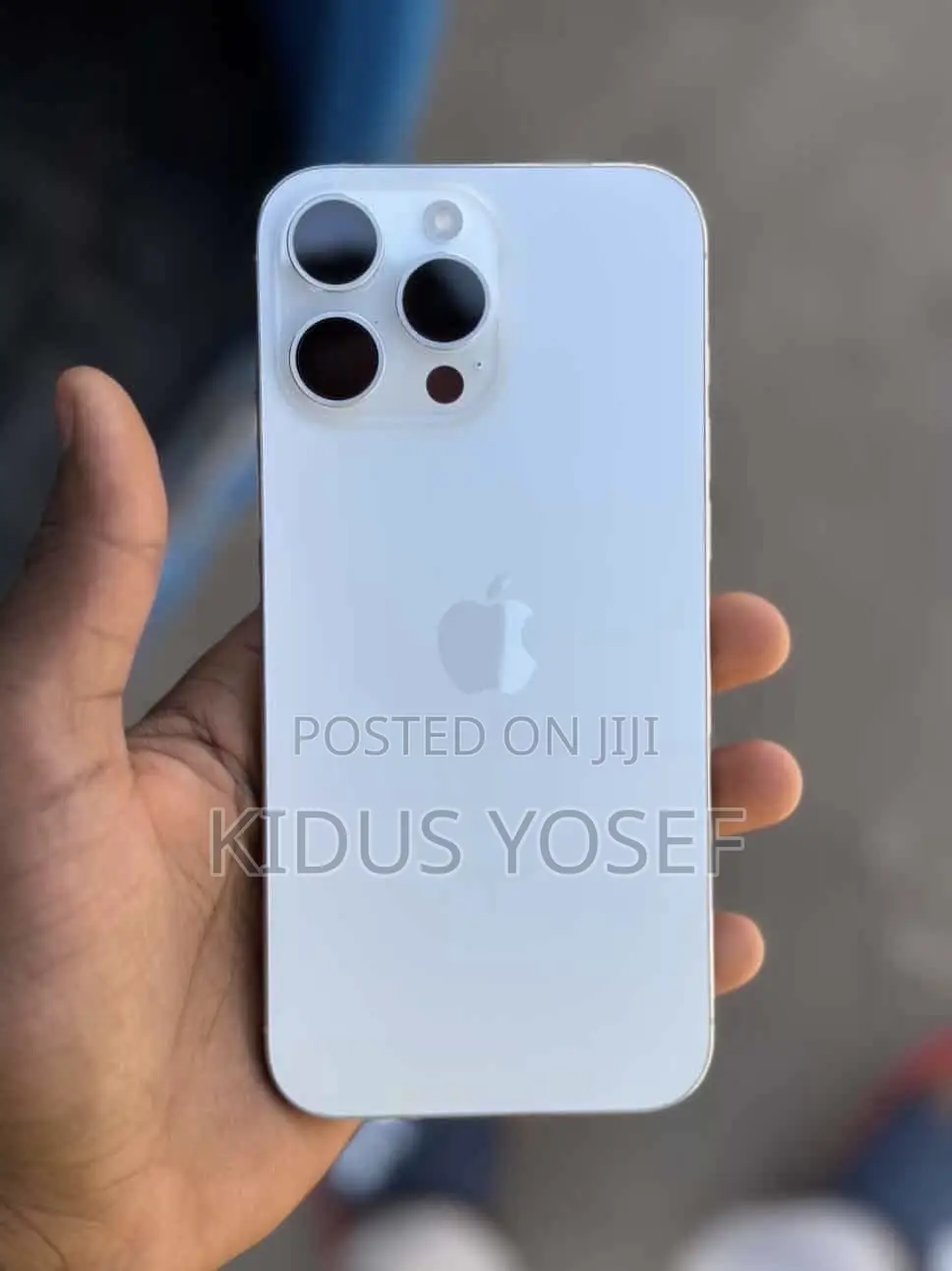 New Apple iPhone 16 Pro Max 256 GB Silver