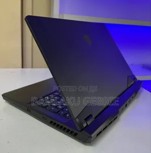 New Laptop MSI GP66 LEOPARD 10UG 32GB Intel Core I7 SSD 1T