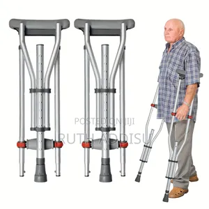Set of Aluminum Adjustable Crutches for 5' 2" - 5' 10" Cushion