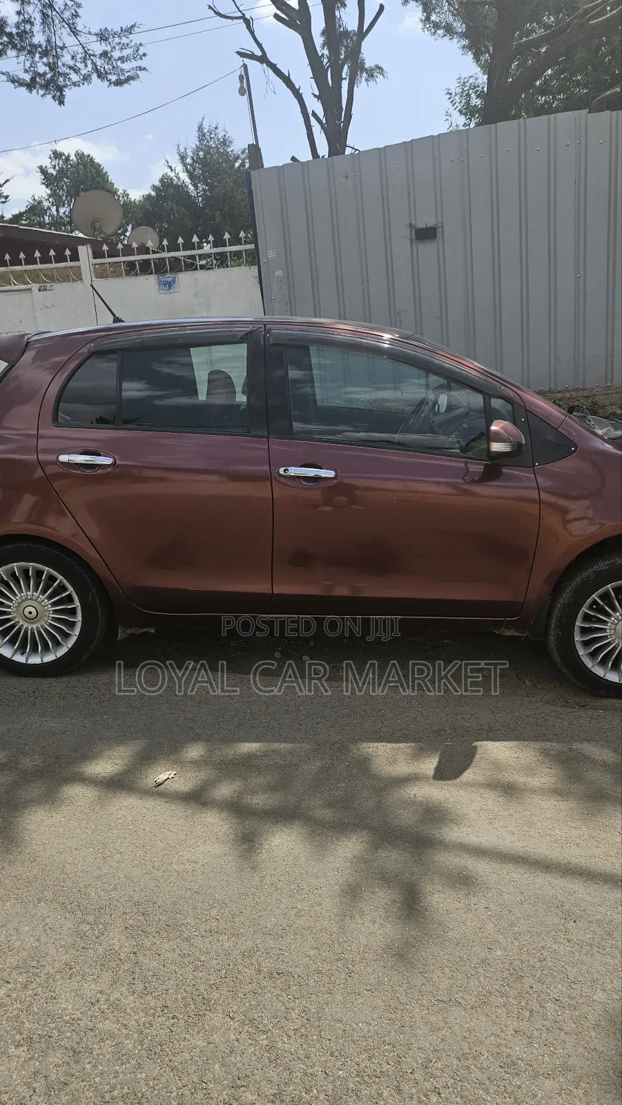 Toyota Yaris 2010 Burgundy