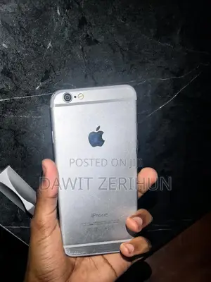 Apple iPhone 6 16 GB Gray