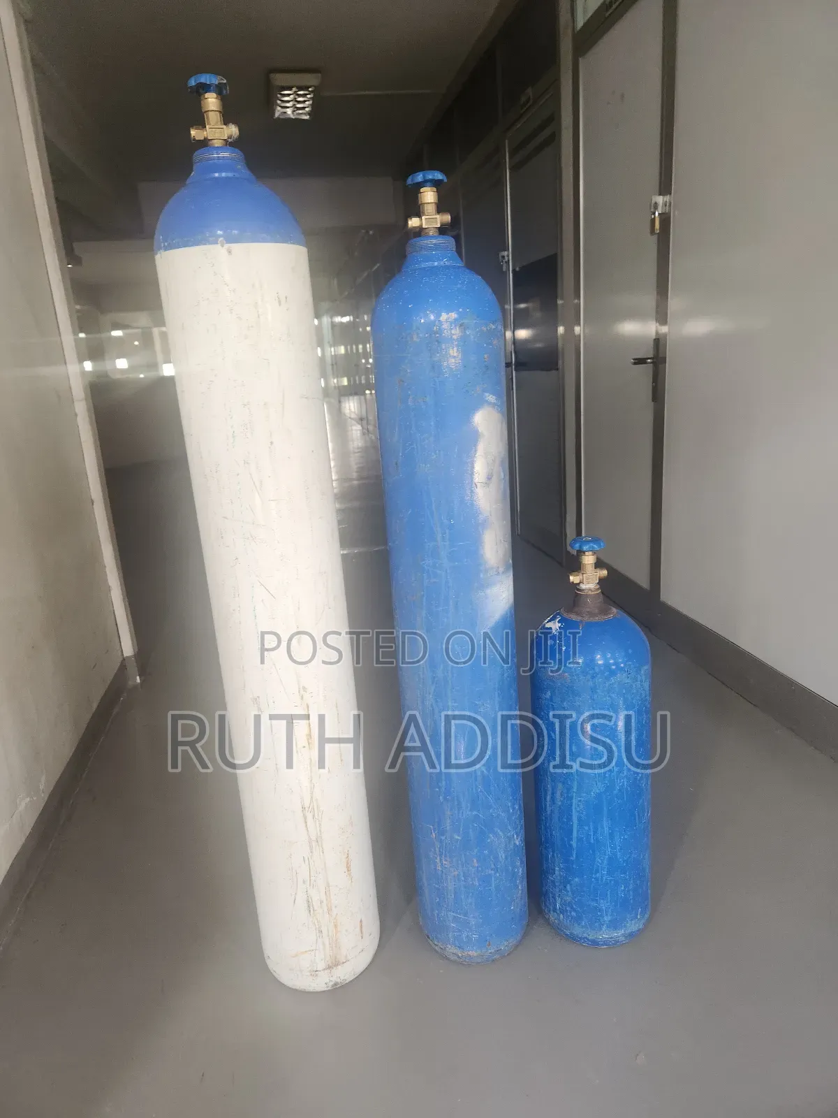 Pressure Solutions High-Pressure Oxygen Cylinders Reliable Suppliers