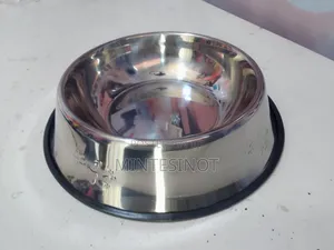 Dog Feeding Bowl / የዉሻ መመገቢያ ሰአን