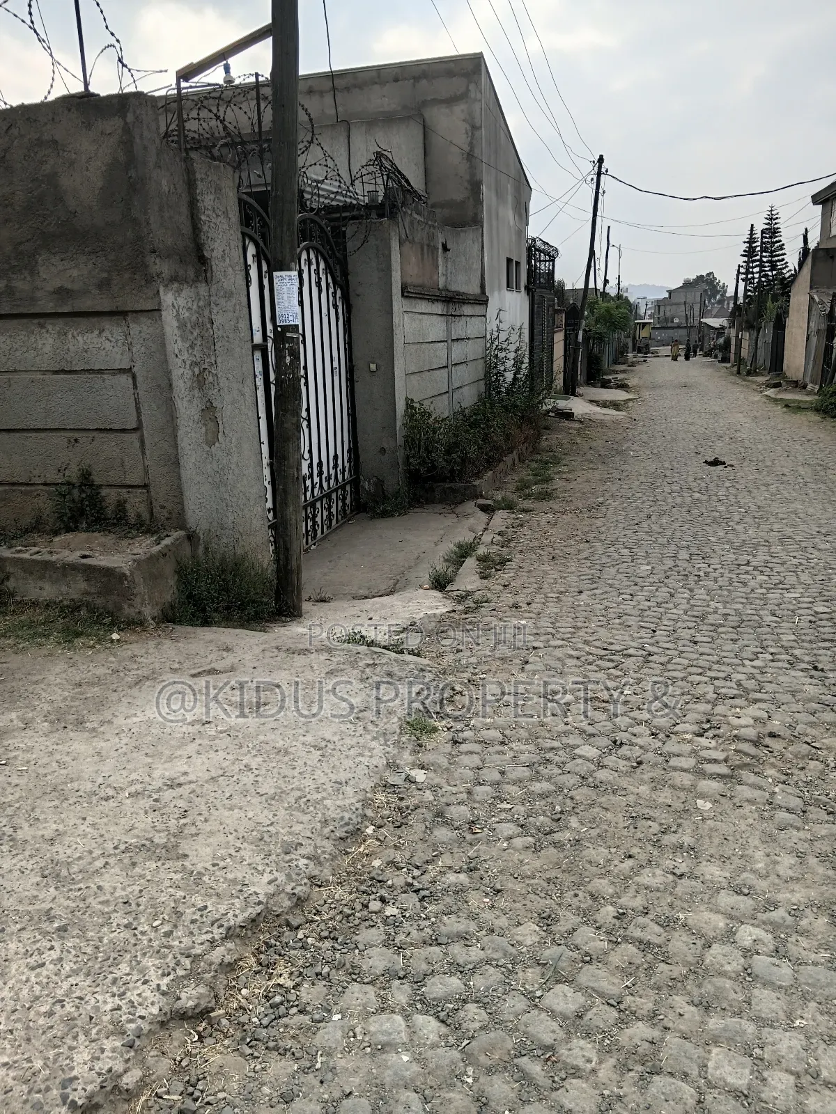 4bdrm House in Nasswe Real State, Nifas Silk-Lafto for sale