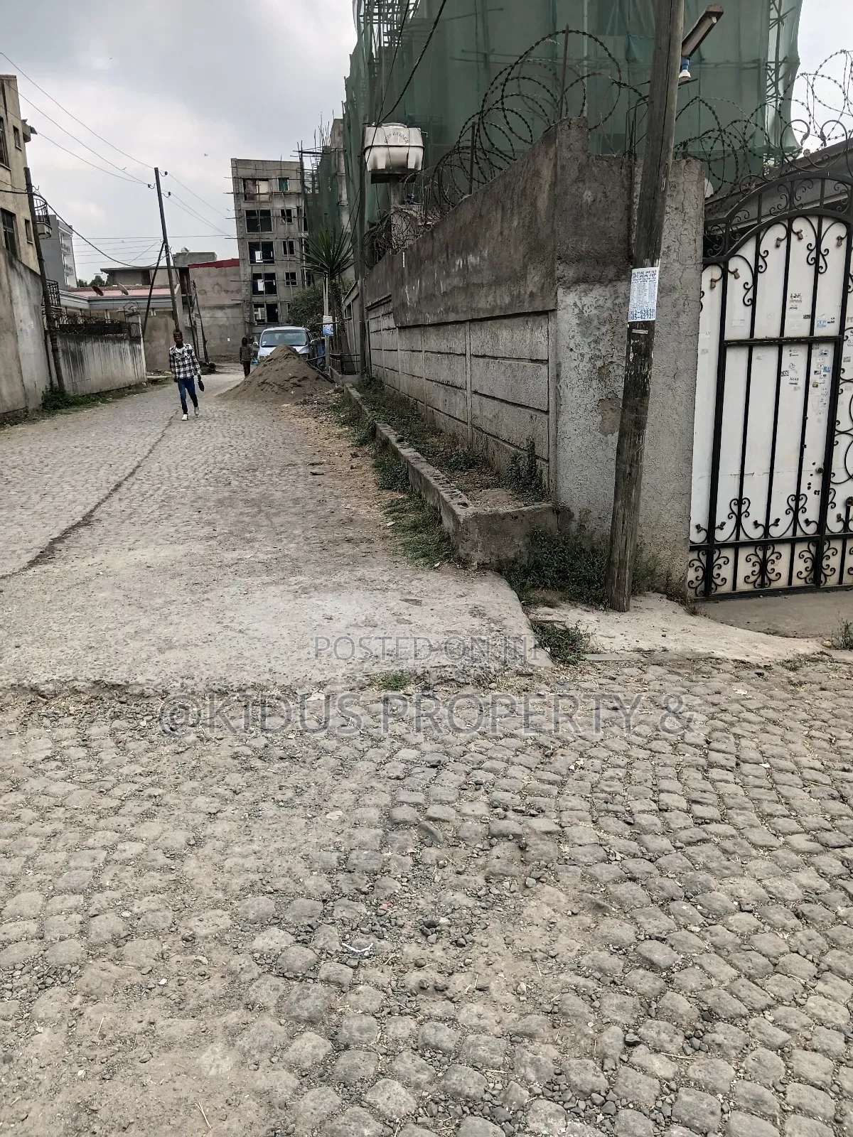 4bdrm House in Nasswe Real State, Nifas Silk-Lafto for sale