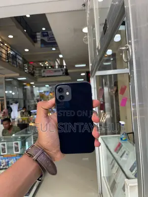 Apple iPhone 12 64 GB Black