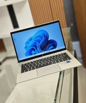 New Laptop HP EliteBook 830 16GB Intel Core I7 SSD 512GB