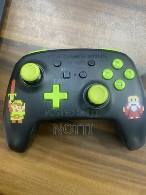 Nintendo Switch Pro-Style Controller