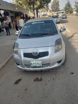 Toyota Yaris 2008 Silver