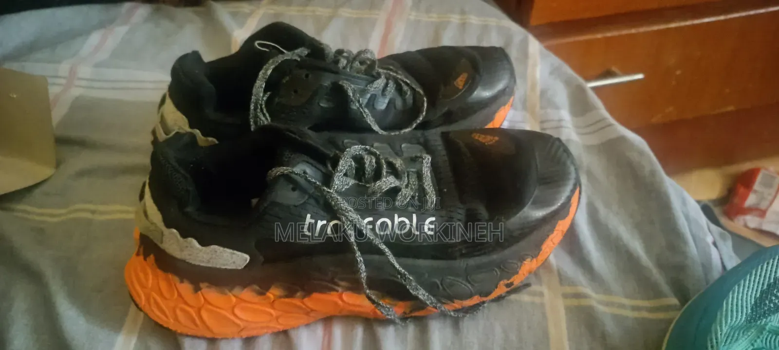 Shoes 2 ጫማ በአንድ 5500