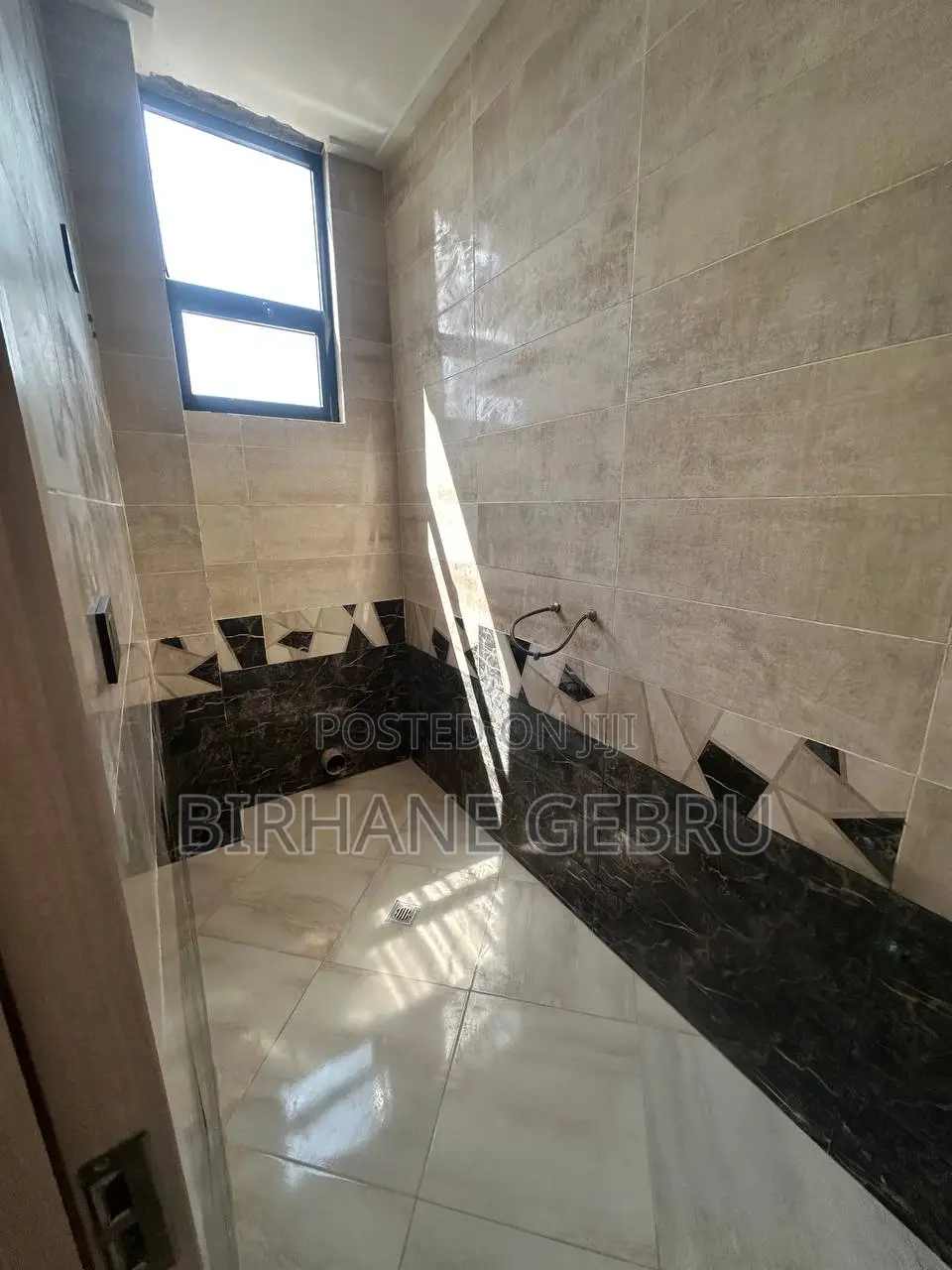 7bdrm House in G+2 House, Yeka for sale