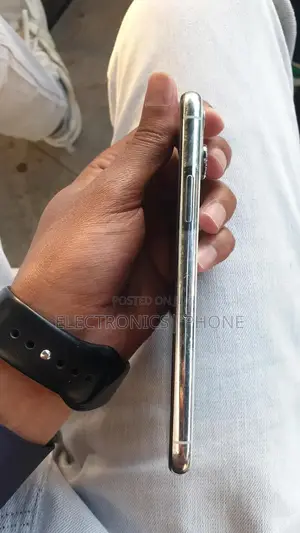 Apple iPhone 11 256 GB White