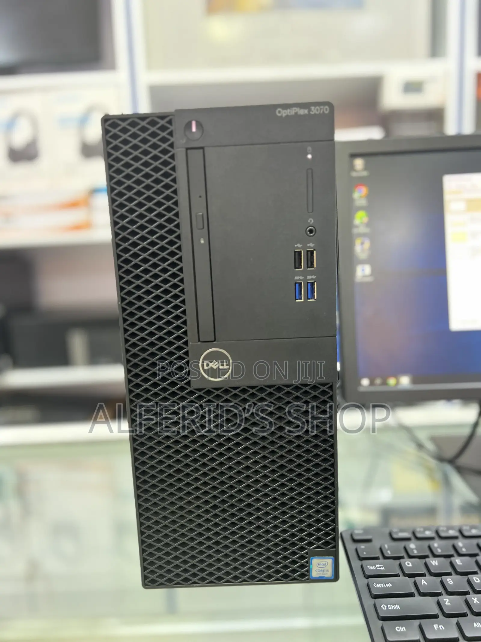 New Desktop Computer Dell OptiPlex 3060 4GB Intel Core i5 HDD 500GB