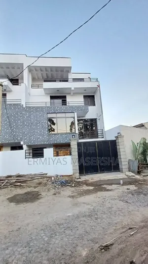 Furnished 6bdrm House in Yeka for sale