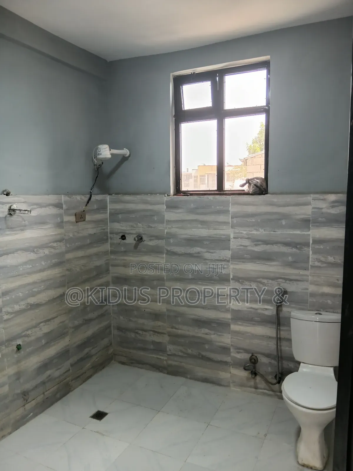 1bdrm Apartment in German Square, Nifas Silk-Lafto for rent