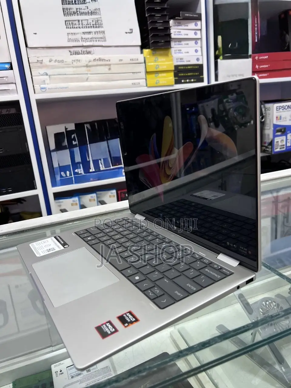 New Laptop HP Envy X360 16GB AMD SSD 1T