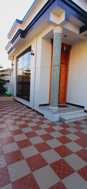 3bdrm House in Adiss Ababa, Bole for sale