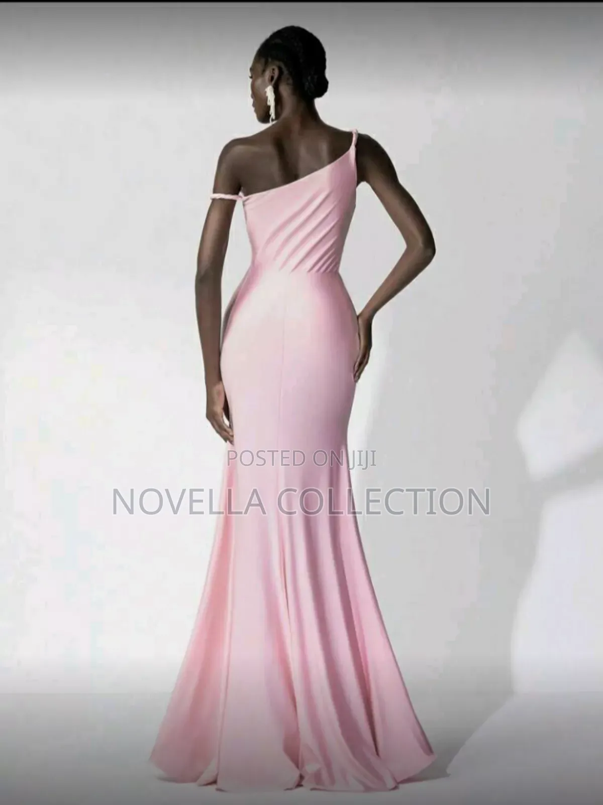 Elegant Asymmetric Neckline Mermaid Hem Pink Wedding Dress