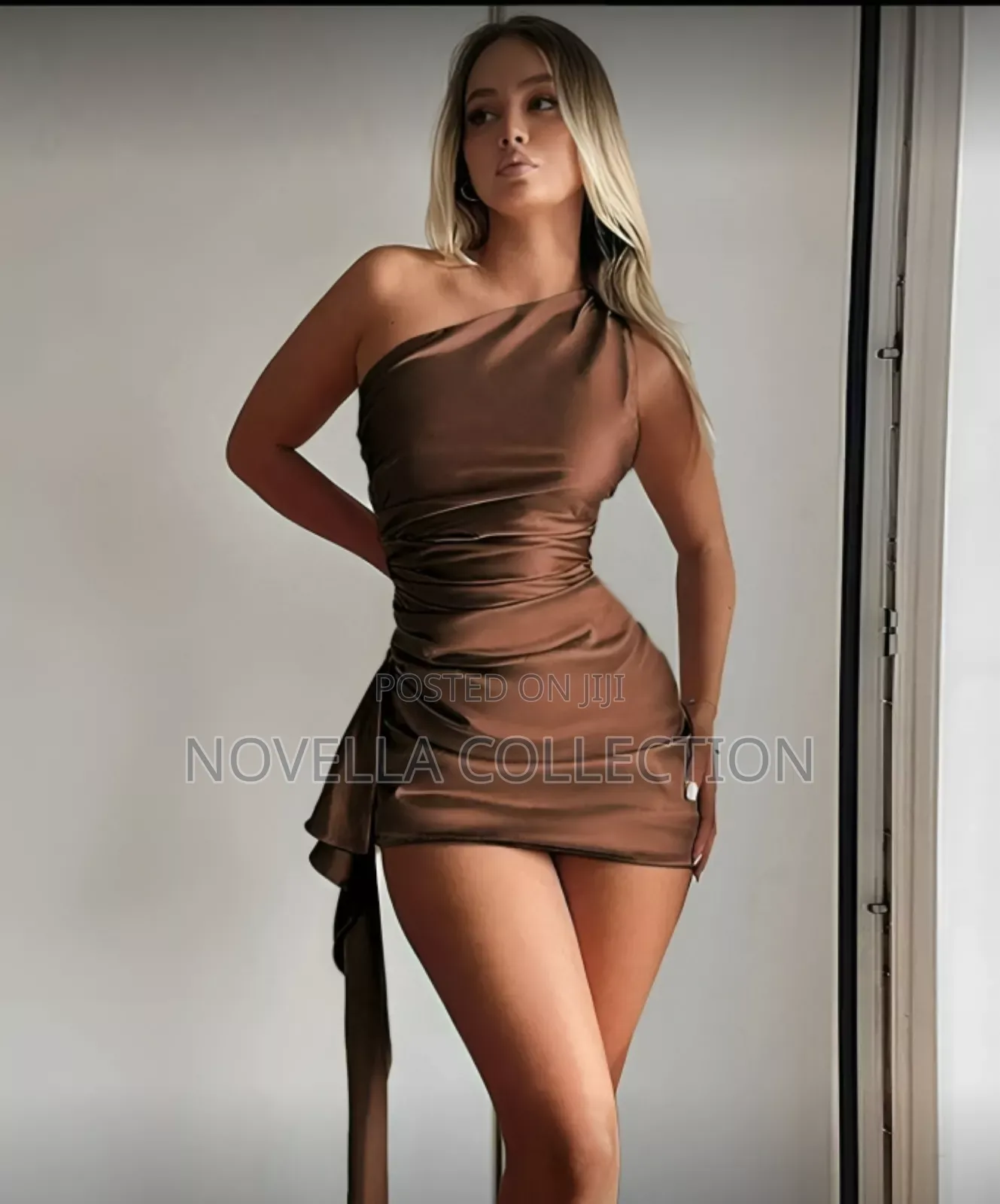 Strapless Backless Ruffle Hem Pleated Bodycon Mini Dress, Sleeveless