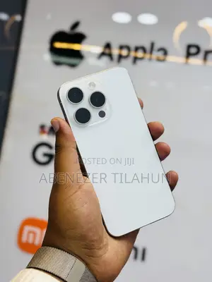 Apple iPhone 15 Pro 256 GB White