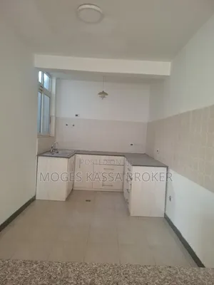 5bdrm House in የሚሸጥ እጅግ ዘመናዊ G+2, Yeka for sale