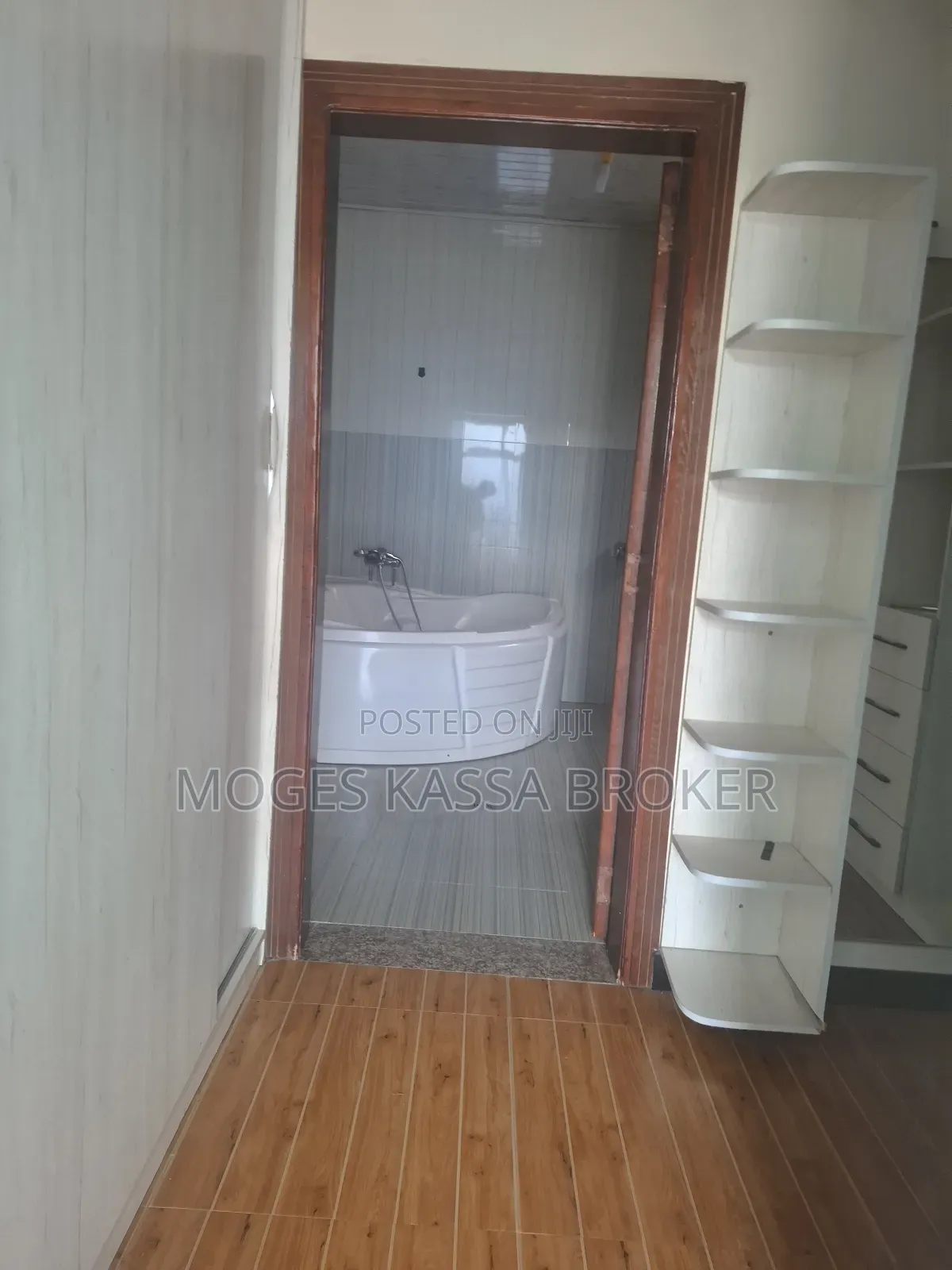 5bdrm House in የሚሸጥ እጅግ ዘመናዊ G+2, Yeka for sale