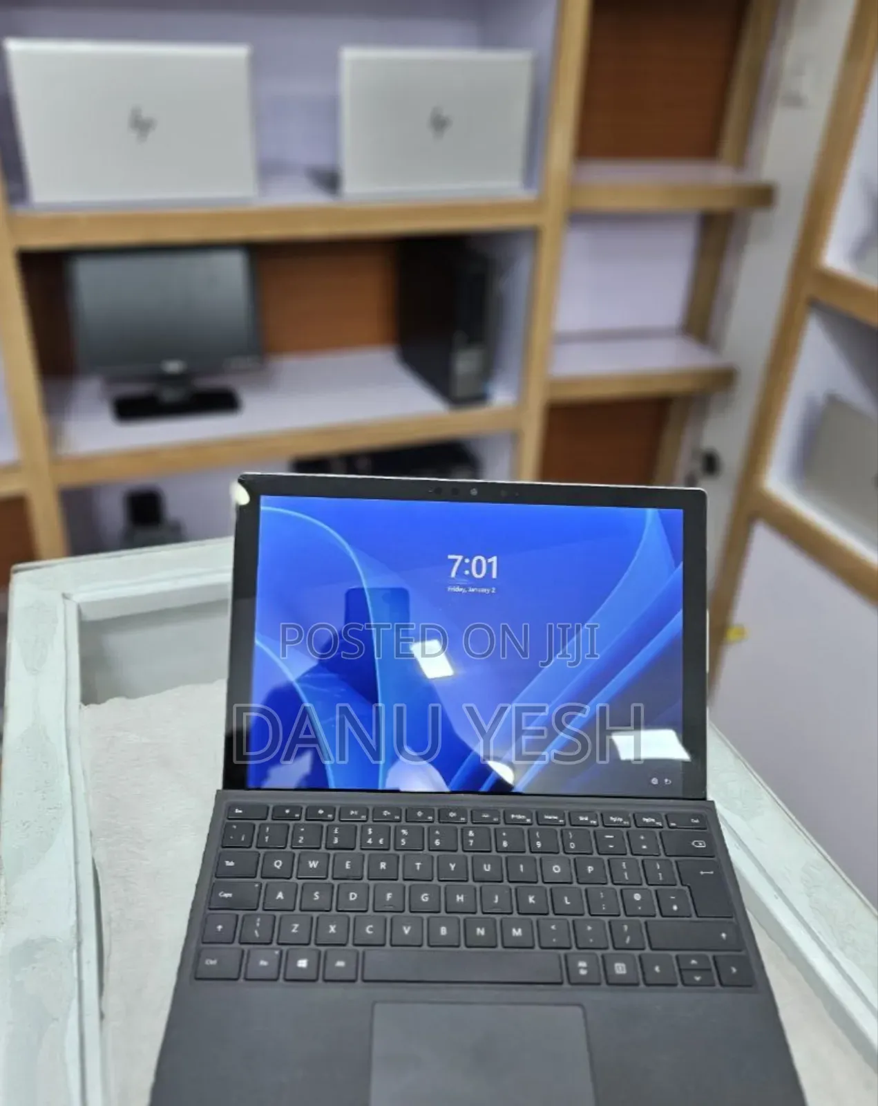 New Laptop Microsoft Surface Pro 7 16GB Intel Core I7 SSD 256GB