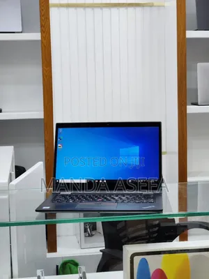 New Laptop Lenovo ThinkPad X390 Yoga 16GB Intel Core i5 SSD 512GB
