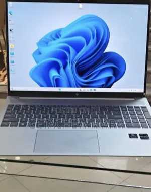 New Laptop HP Pavilion 15 16GB Intel Core I7 SSD 1T