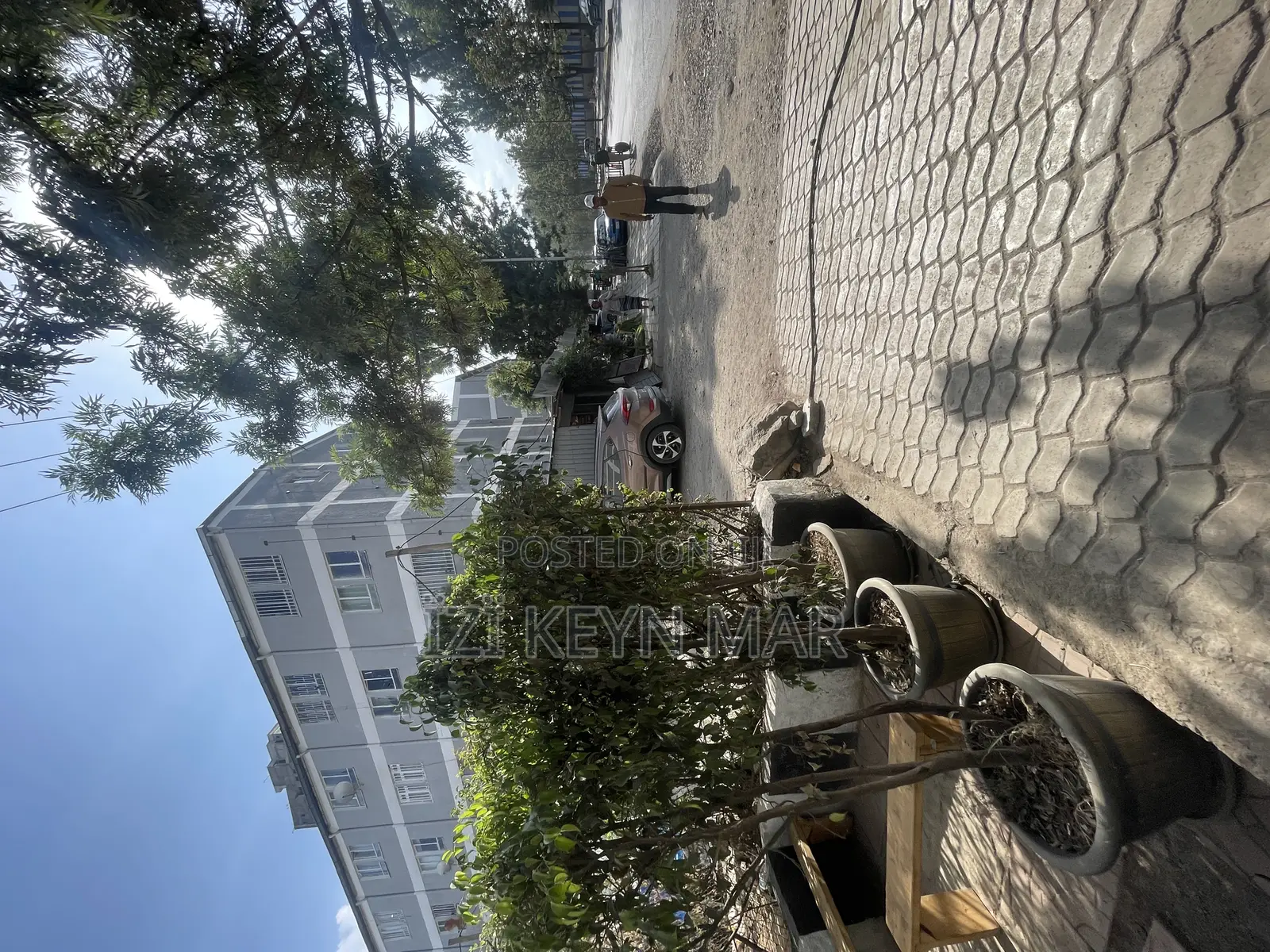 3bdrm Condo in Condominium, Bole for sale