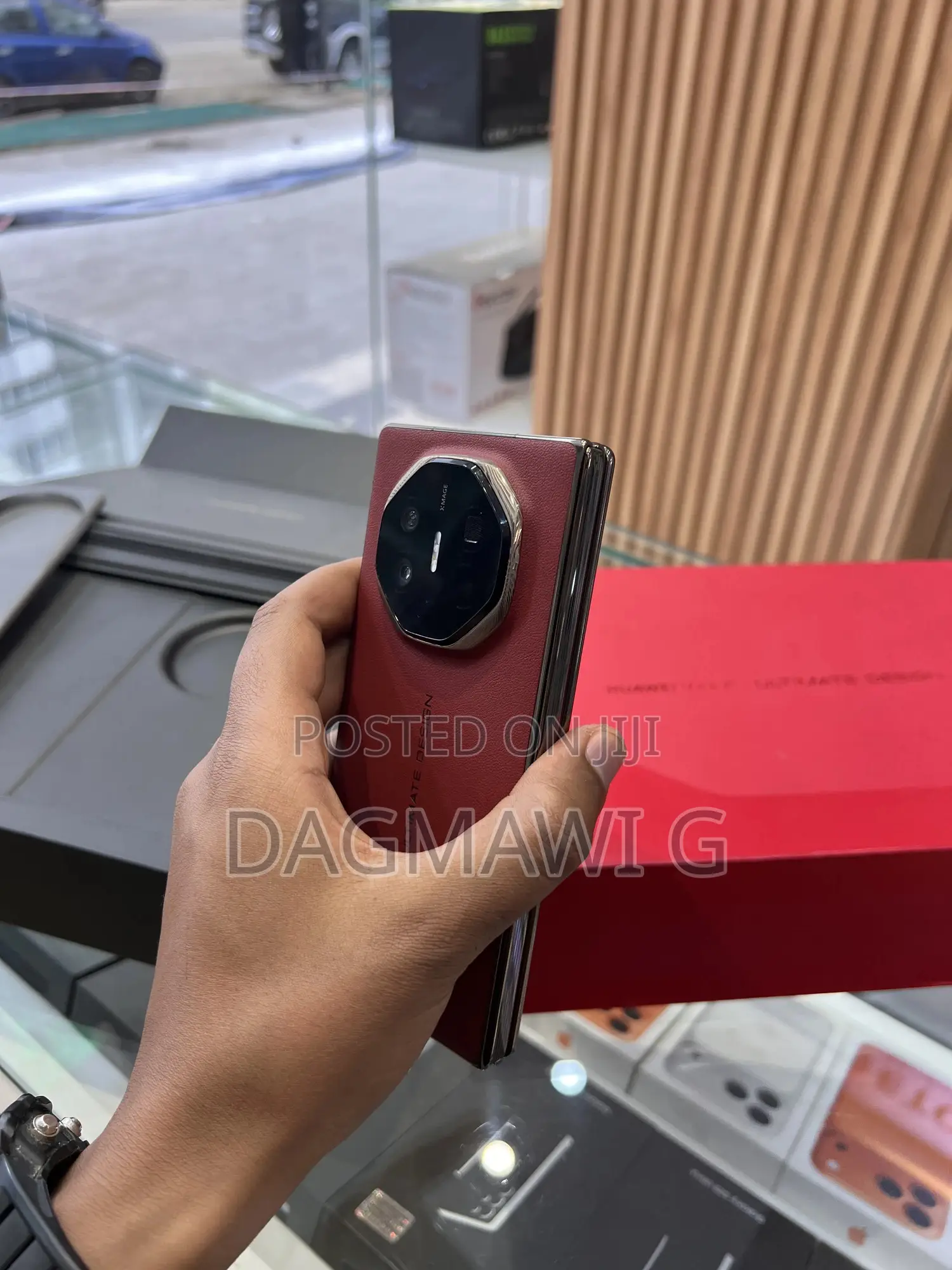 New Huawei Mate XT Ultimate Design 512 GB Red